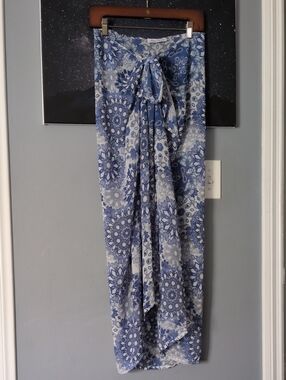 Sarong Social Club/St Jazmin Sheer Sarong